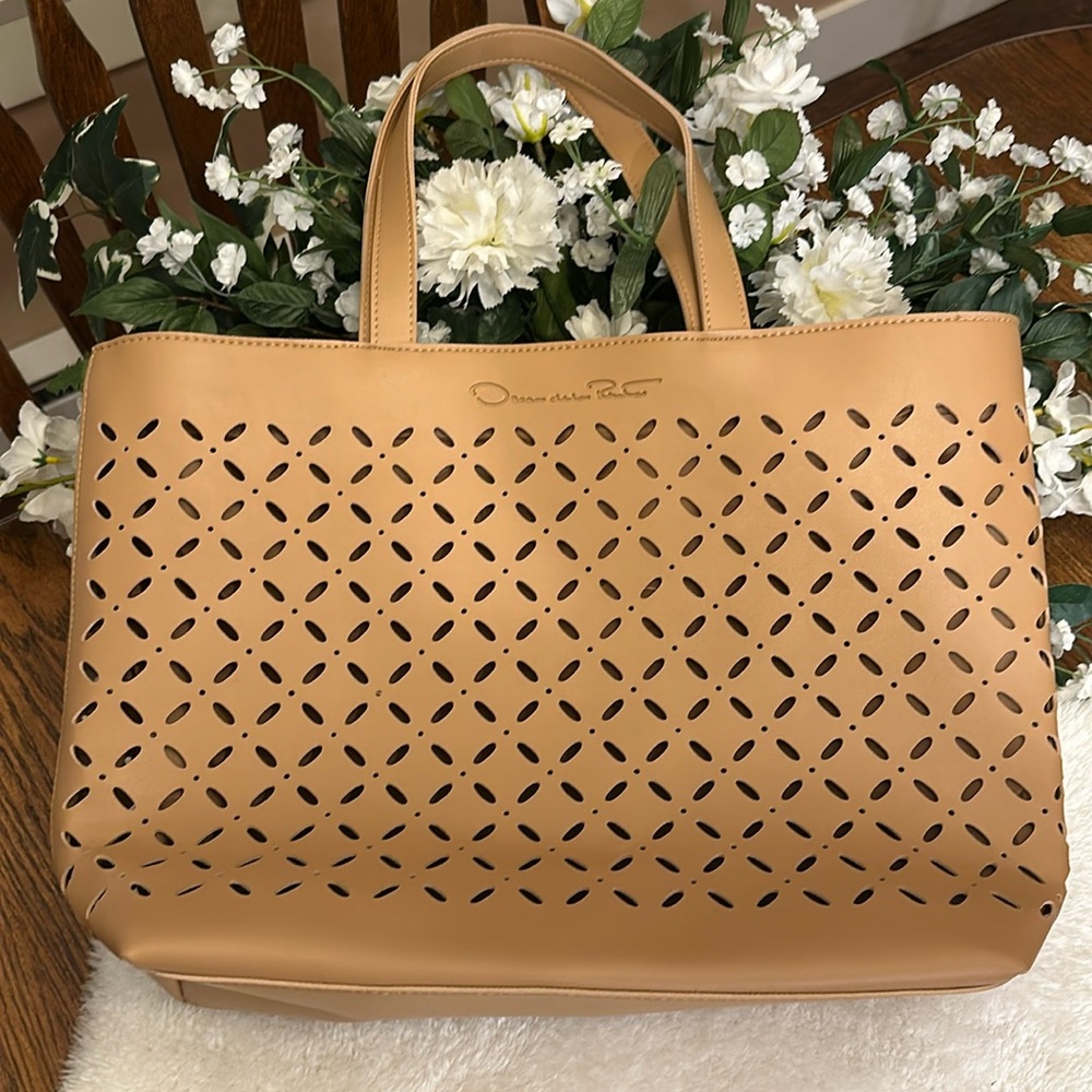 Oscar de la rent a bag